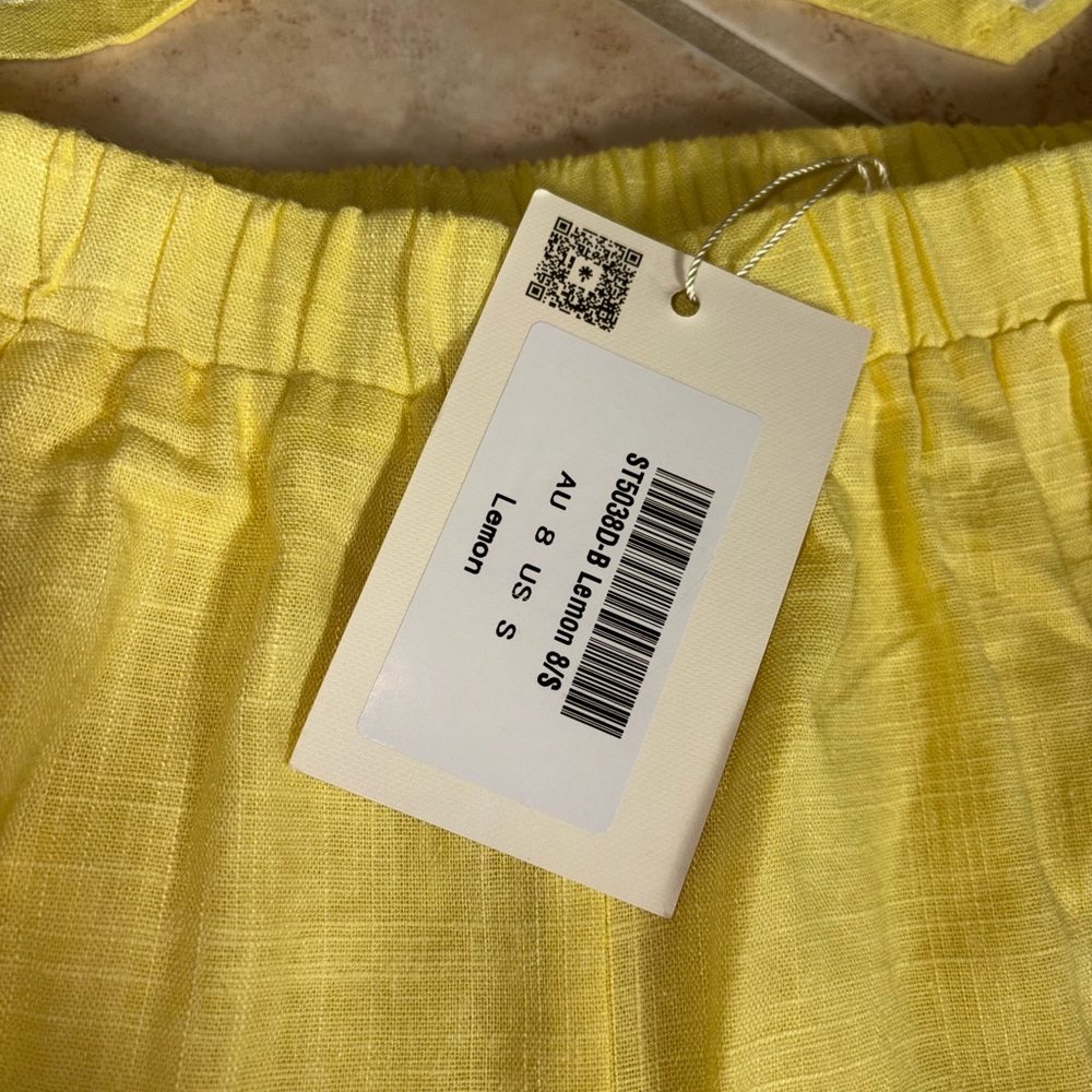 Yellow Set - Picture 3 of 4